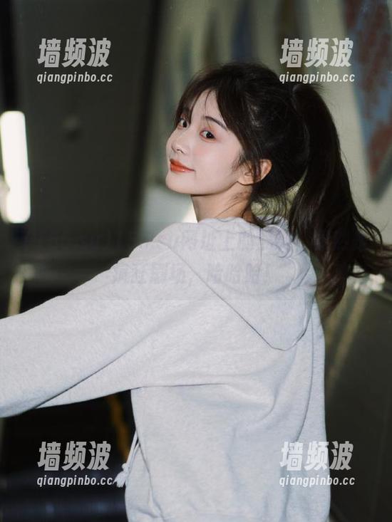 155.su 155.su网址上的黑料,果然是疯狂剧场,哈哈哈!