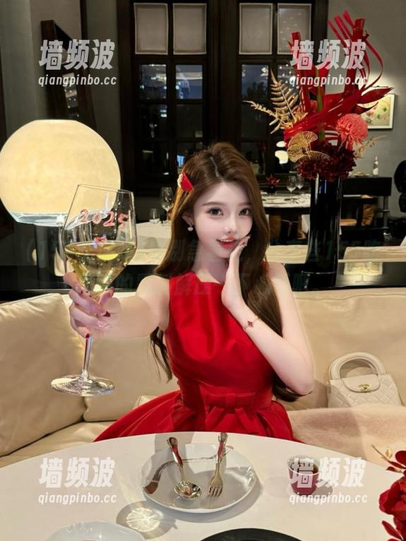 先别急着走，分享些155吃瓜网的黑料解压一下心情吧。