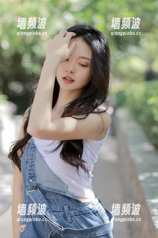 17c 有人在17c传送门里翻到新的黑料吗?真人出没,精彩无限!