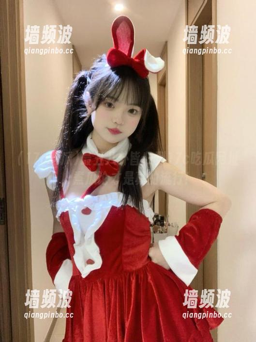 17c吃瓜 最丑八卦皆归到17c吃瓜网址,煮瓜论才是真的流行!