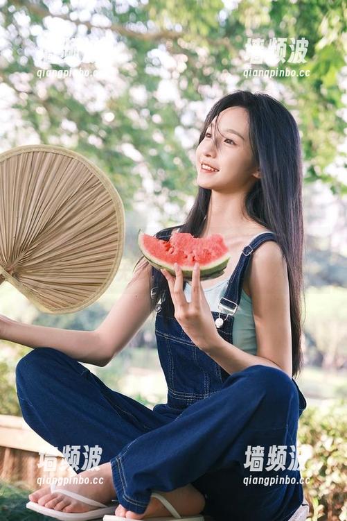 逛17吃瓜官网，我发现了趣味无穷的资源大观