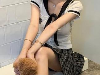 51cg网是什么神奇的地方，让我一不小心就把八卦全都藏进了收藏夹。