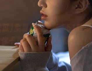免费瓜赛来袭，51吃瓜fun宠你千篇一律的万千表情包！