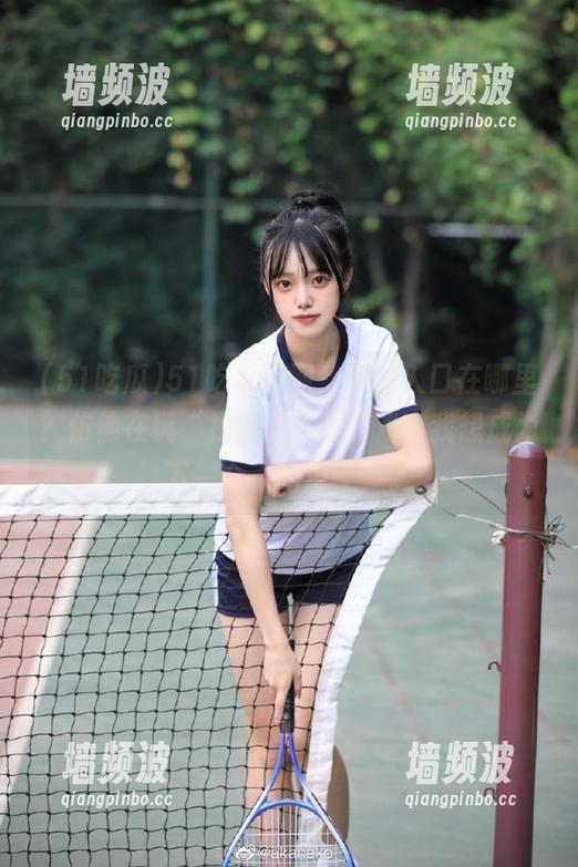 51吃瓜官网，你的入口在哪里？仿佛在玩“找错音”的游戏，我想成为下一个“吃瓜王”。