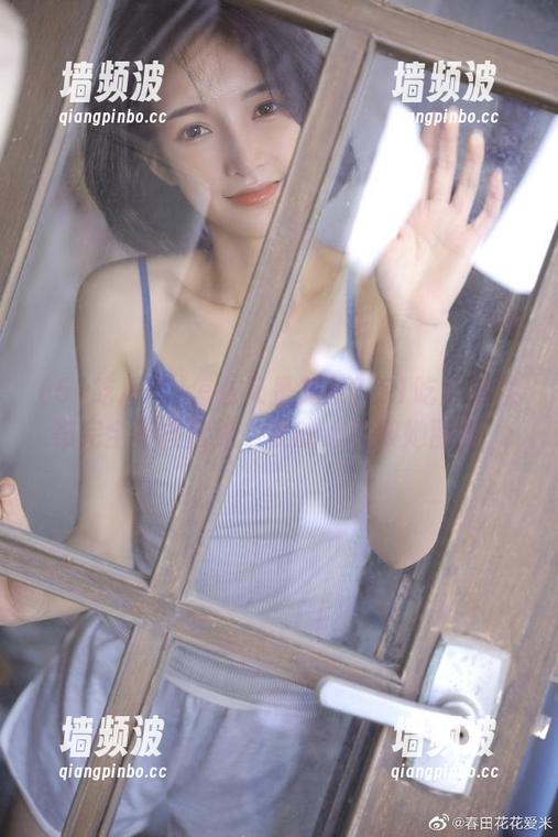 怎么又是艾希？51吃瓜网发布完全不按套路，我的心已被她圈粉。