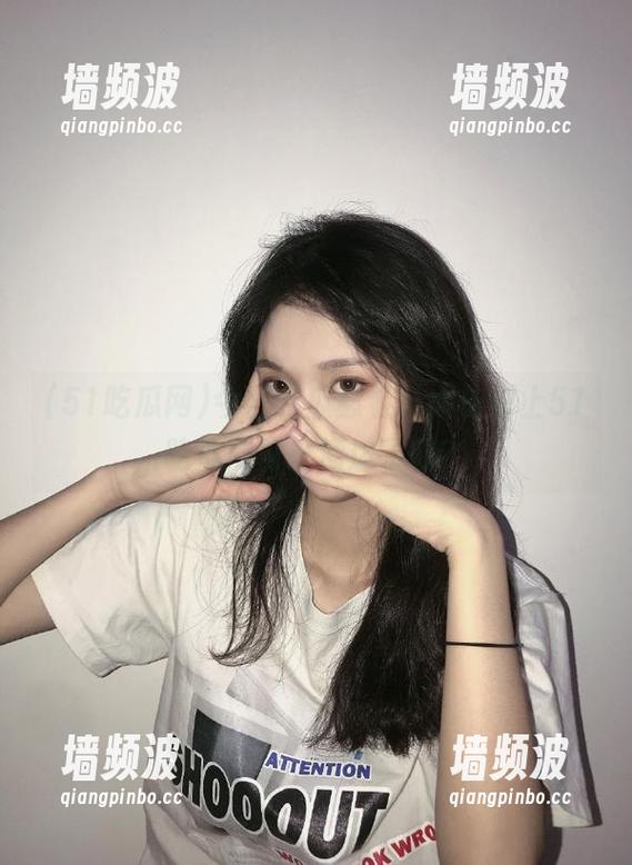 51吃瓜网 今日吃瓜必看,大伙都上51吃瓜网网址溜达了吧?
