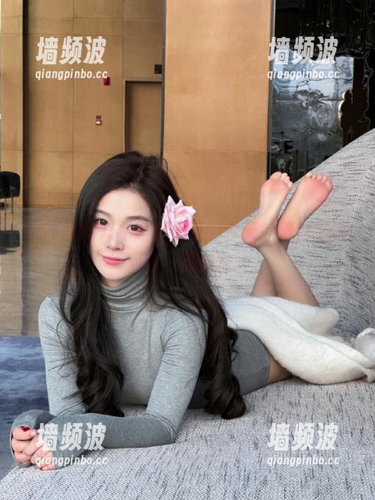51黑料 51黑料更新,今天的流言蜚语别有一番滋味。