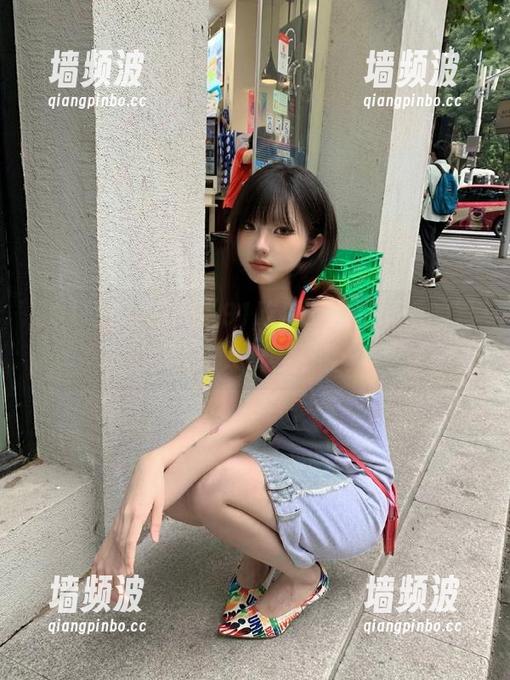 91吃瓜 潜入“91吃瓜”,登录后的黑料竟让人欲罢不能。