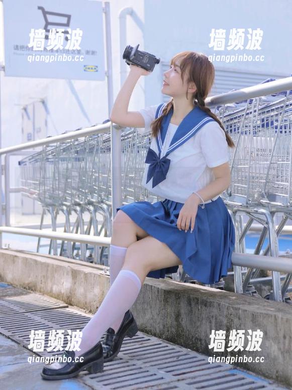 突然想看cgg的视频，毕竟黑料总能让我开心又尴尬