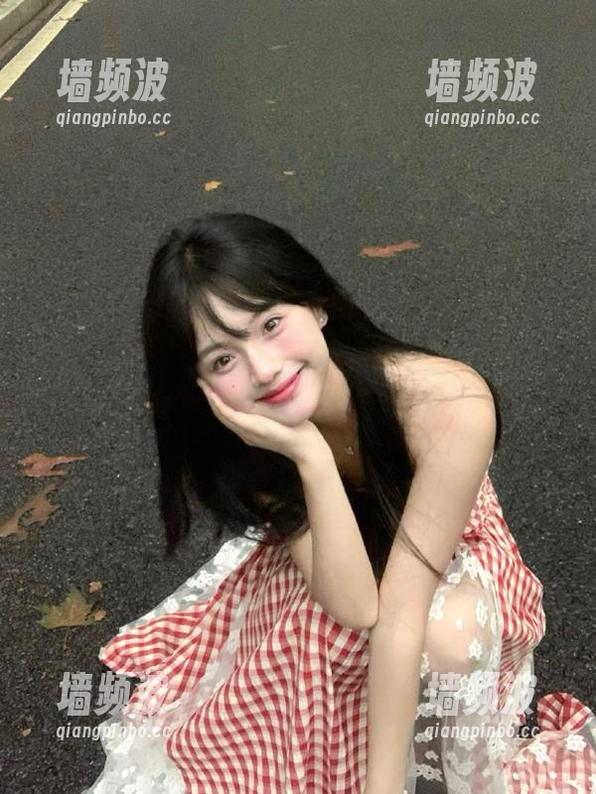 www.黑料 www.黑料的资源似乎不是普通的八卦,每一条都隐约带着些火花…