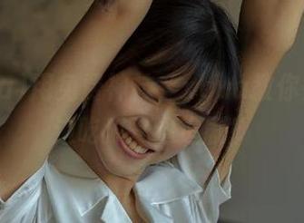 用免费神技，xgua教你如何一边吃瓜一边追剧！