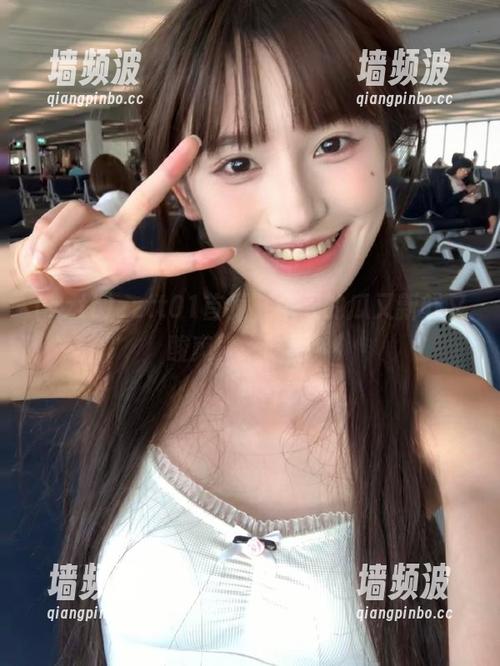 zztt01首页，今天的瓜又新鲜又酸爽，来吃吧！