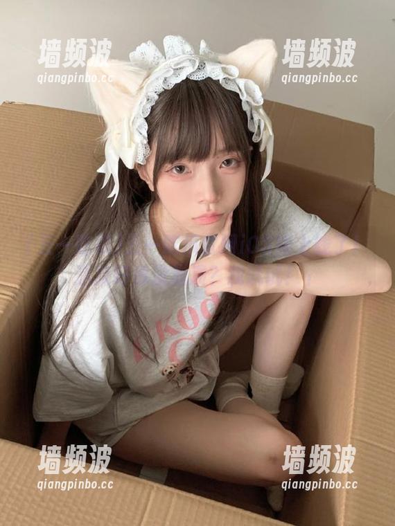 五一吃瓜官网iOS版上线了！这次好像没崩溃？我试试！」