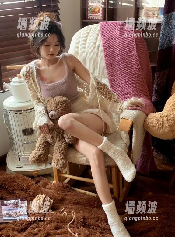 吃瓜911 海角社区的腥风血雨,尽在吃瓜911网址的热搜之中