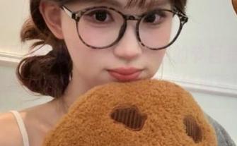 吃瓜网直达，今晚的节目是让你边吃边看的爆料，欢迎在线观看！