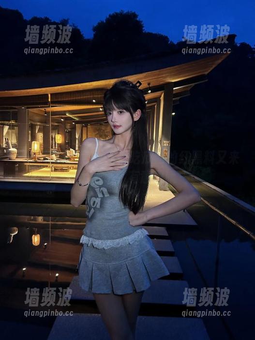 紧急更新！吃瓜网的红黑料又来砸场子了，有意思哦～
