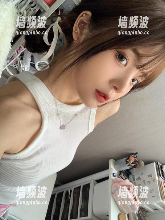 我要吃瓜 吃瓜不再花钱!“我要吃瓜”推出免费最新爆料让你跟上热点。