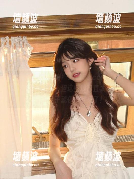 黑料不打烊 前方“zztt53.ccm黑料不打烊”线路虽多,但这些瓜简直太给力了!我一下子就停不下来了!