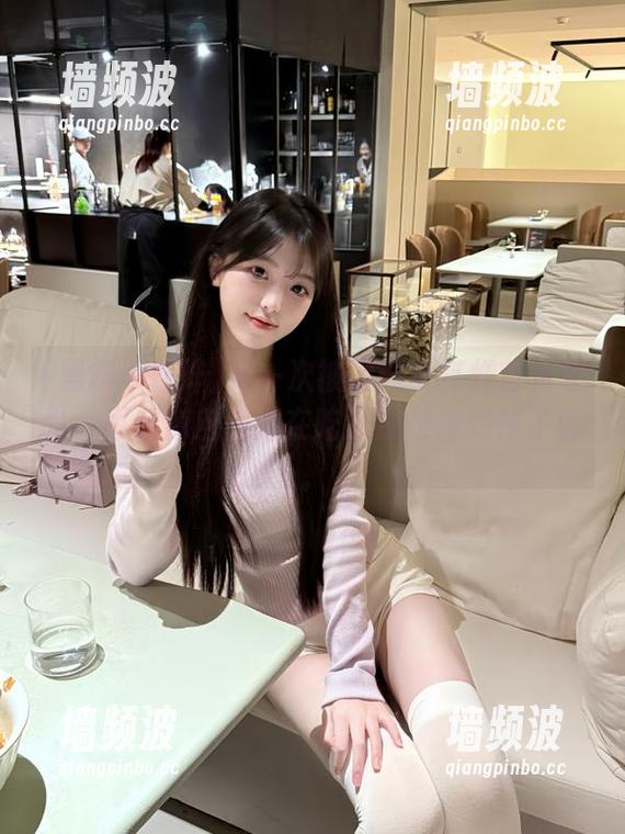 又一次被黑料不打烊首页吸引，不知道自己是在吃瓜还是被灼伤了呢。