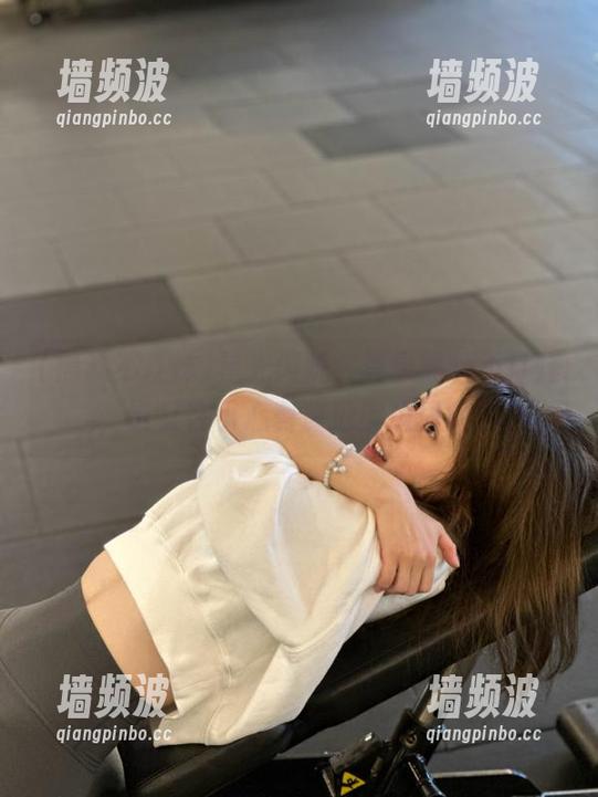 黑料不打烊 星光闪烁,登录黑料不打烊,谁又在小心翼翼地擦边界呢?