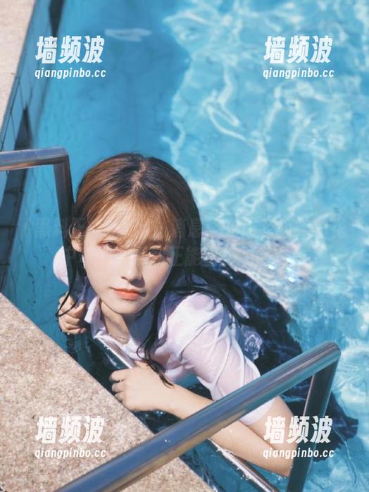 黑料正能量 网站消息:花店老板娘的花中奇遇,黑料正能量一手掌握!