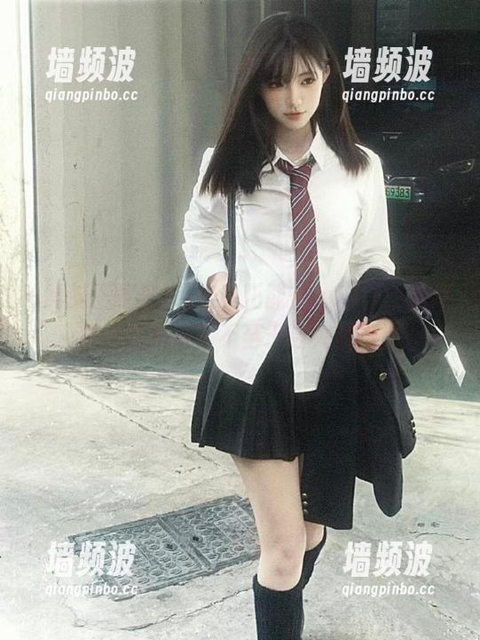 在黑料正能量app上，像灯塔一样指引你不至于迷失首页！