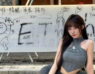 苹果版的黑料网站：吃瓜时不小心被夹带的无良商家广告！