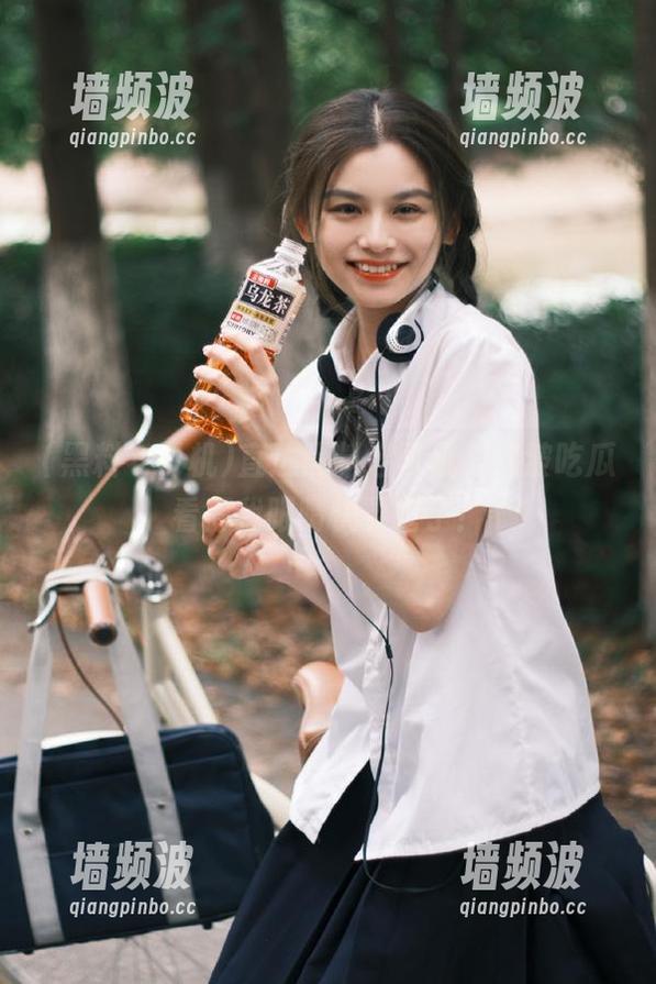 直达黑料老司机，这波吃瓜看得我眼睛快要瞎了！