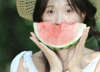 一不小心点击了“黑网料”的链接，心里默默祈祷好东西不要结束！